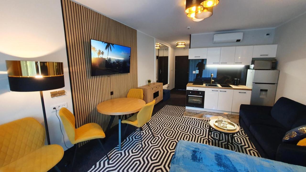 Gold Horizon Apartament Solny Resort Z Klimatyzacja I Garazem كولوبرزيغ المظهر الخارجي الصورة