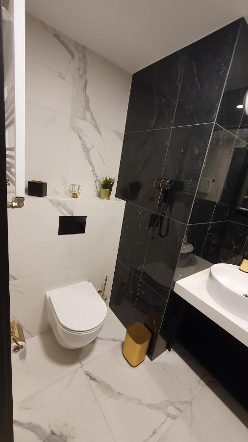 Gold Horizon Apartament Solny Resort Z Klimatyzacja I Garazem كولوبرزيغ المظهر الخارجي الصورة